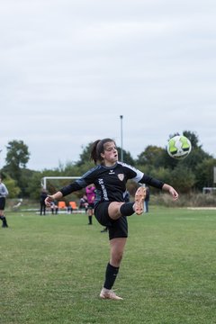 Bild 332 - Frauen Grossenasper SV - SV Steinhorst/Labenz : Ergebnis: 1:3